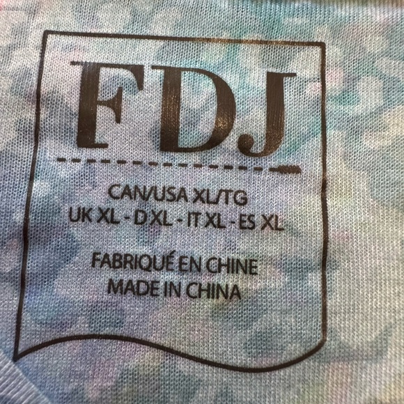 New without tag FDJ top size extra large - Picture 4 of 7